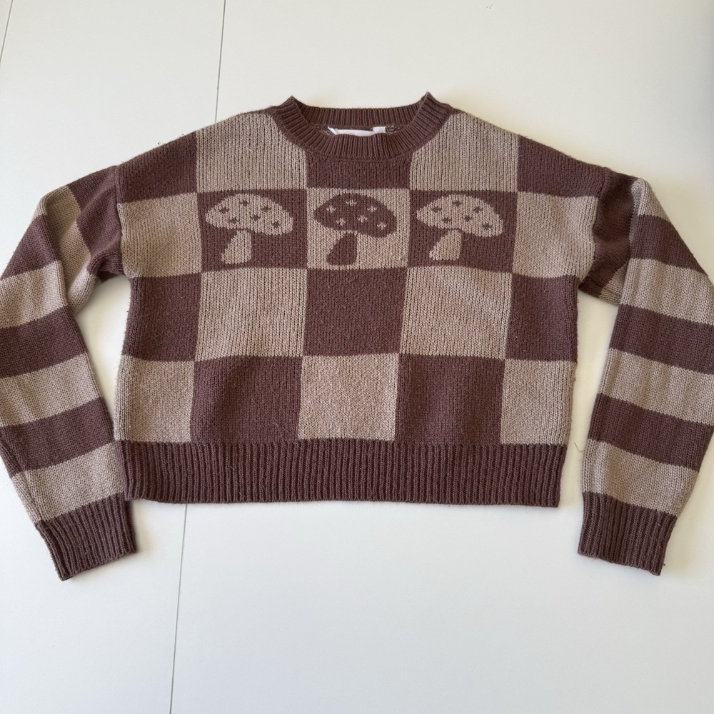 No Boundaries Checkered Mushroom Sweater Juniors Size S 3-5
